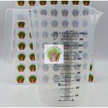 Konyhai mérőedény: bal-és jobbkezesek számára 1 literes