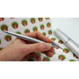 Yoropen exklúzív kivitelű fémházas toll jobb-és balkezesek számára kék színű tintával