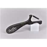 Zöldséghámozó balkezesek számára Solingen pengével 